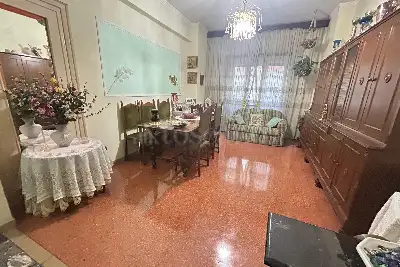 Casa in vendita, Via Avicenna, Roma