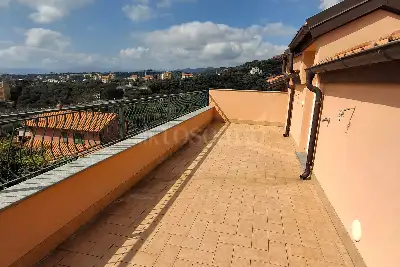 Casa in vendita, Via Firenze, Celle Ligure