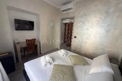 Casa in vendita, Via Collina, Roma