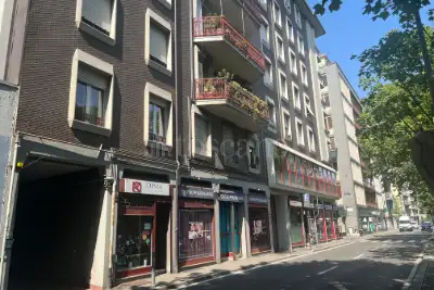 Store for rent, Viale Varese, Como