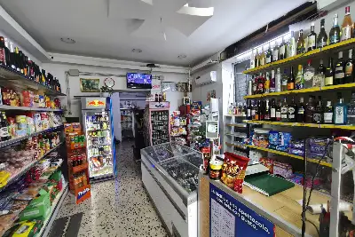 Negozio in vendita, Via Dante, Palermo