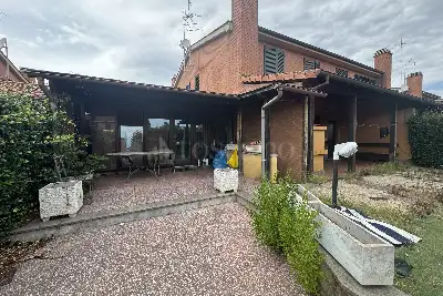 Villa in vendita, VIA MANUEL DE FALLA, Roma