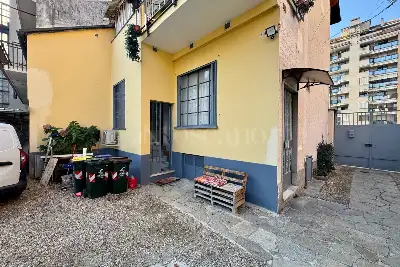 Casa Indipendente in vendita, Via Isonzo, Torino