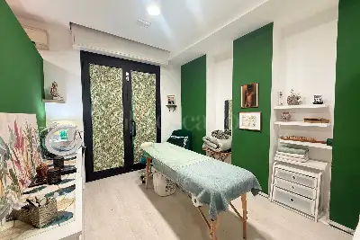 Attività Commerciale in vendita, Via San Simone, Bologna