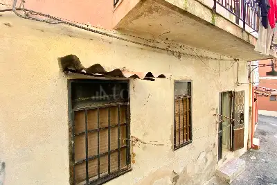 Casa Indipendente in vendita, Via Santa Sofia Bordonaro, Messina