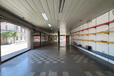 Negozio in vendita, Via Venti Settembre, Ghedi