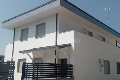 Casa in vendita, Via Saturno, Latina