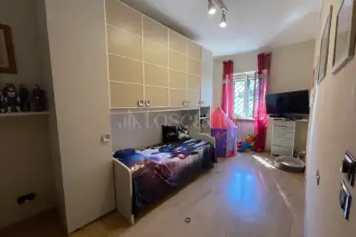 Casa in vendita, Via Cermenate, Roma