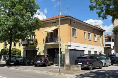 Casa in vendita, Via IV Novembre, Gussago