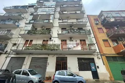 Casa in vendita, Via Ustica, Palermo