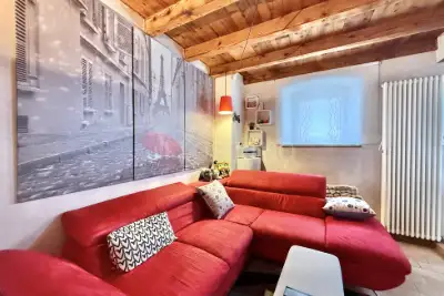 Villino a Schiera in vendita, Via del Garda, Valeggio sul Mincio