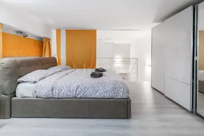 Casa in vendita, Via Francesco Brioschi, Milano