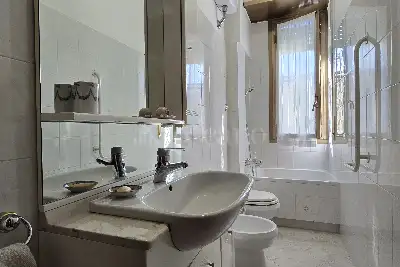 Casa in vendita, Via di Santa Petronilla, Roma