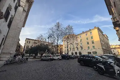 Negozio in vendita, Via Pietro Frattini, Verona