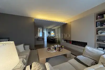 Casa in vendita, Via Giambellino, Milano