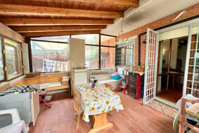 Villino a Schiera in vendita, Viale di Castel San Giorgio, Fiumicino
