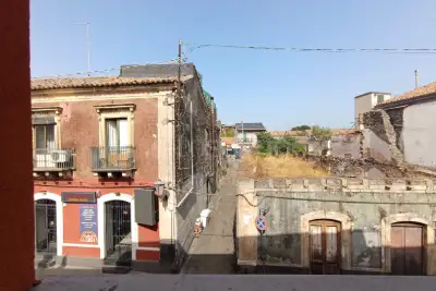 Palazzo in vendita, Via Roma, San Giovanni la Punta