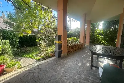 Villa Bifamiliare in vendita, Via Bernardo Quaranta, Roma