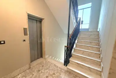 Casa in vendita, Via Achille Maiocchi, Milano