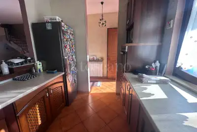 Villino a Schiera in vendita, Via Sesto San Giovanni, Roma