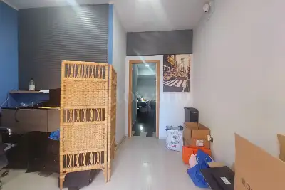 Attività Commerciale in vendita, Via Consalvo 110, Napoli