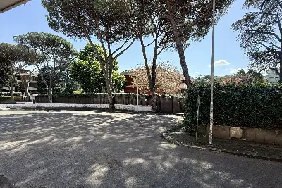 Casa Indipendente in vendita, Via Fratelli Cervi, Roma