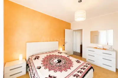 Casa in vendita, Via Lorenzini, Desenzano del Garda