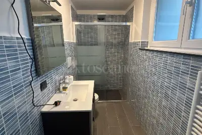 Villa in vendita, Via G. B. Busnelli, Saronno