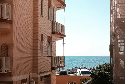 Casa in vendita, Via Umberto Grosso, Roma