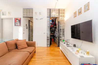 Casa in vendita, Via Cola Montano, Milano