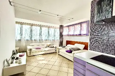 Villa Plurifamiliare in vendita, Via Anagnina, Roma