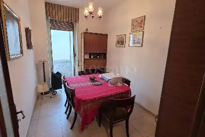 Casa in vendita, Via Costantino, Roma