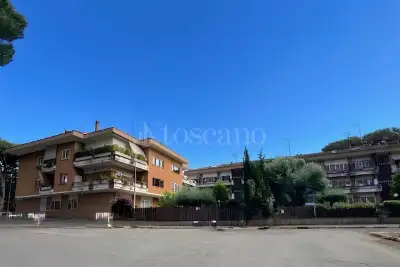 Casa Indipendente in vendita, Via Fratelli Cervi, Roma