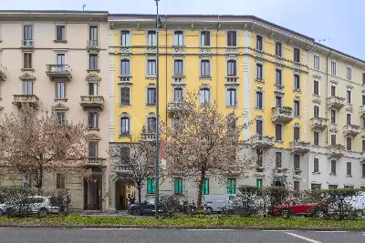 Loft in vendita, Viale Emilio Caldara, Milano