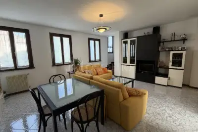 Villino a Schiera in vendita, Viale Giacomo Matteotti, Fossalta di Portogruaro