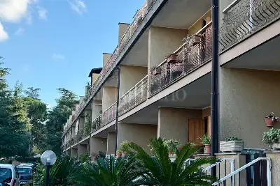 Villino a Schiera in vendita, Via del Fosso dell'Acqua Mariana, Roma