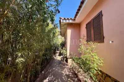 Villa in vendita, Via dell'Erica, Olbia