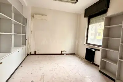 Ufficio in vendita, Via Armando Diaz, Brescia