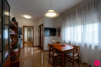 Villa Bifamiliare in vendita, Via Pastrengo, Fontanafredda