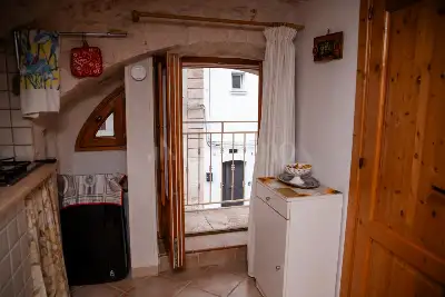 Casa Indipendente in vendita, Vico Bertrando Spaventa, Ostuni