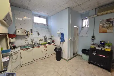 Negozio in vendita, Via Luigi Tosti, Roma