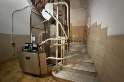 Casa in vendita, Via Appia Nuova, Roma