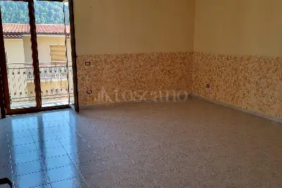 Casa Indipendente in vendita, Via Giacomo Matteotti, Tramutola