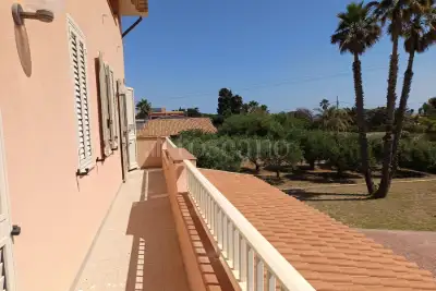 Villa in vendita, Via Mallia, Siracusa