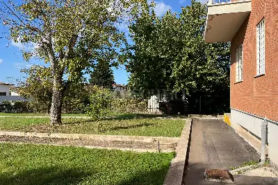 Casa Indipendente in vendita, Via Carife , Roma