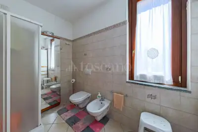Casa in vendita, Via P. Bozzolo, Marchirolo