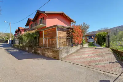 Casa in vendita, Localita Molinazzo, Cugliate-Fabiasco