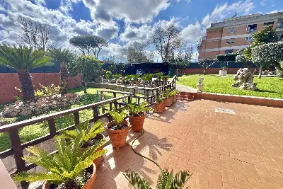 Villa Bifamiliare in vendita, Via Camillo Mastrocinque, Roma