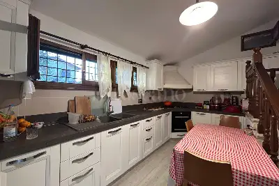 Villa in vendita, Via Rifiano, Roma