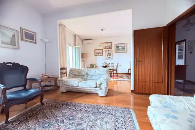 Casa Indipendente in vendita, Via Quinto Martini, Prato